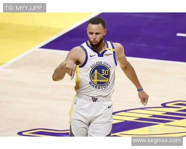 快船与勇士精彩对决直播录像回放全程回顾与精彩瞬间分析 快船与勇士精彩对决直播录像回放全程回顾与精彩瞬间分析